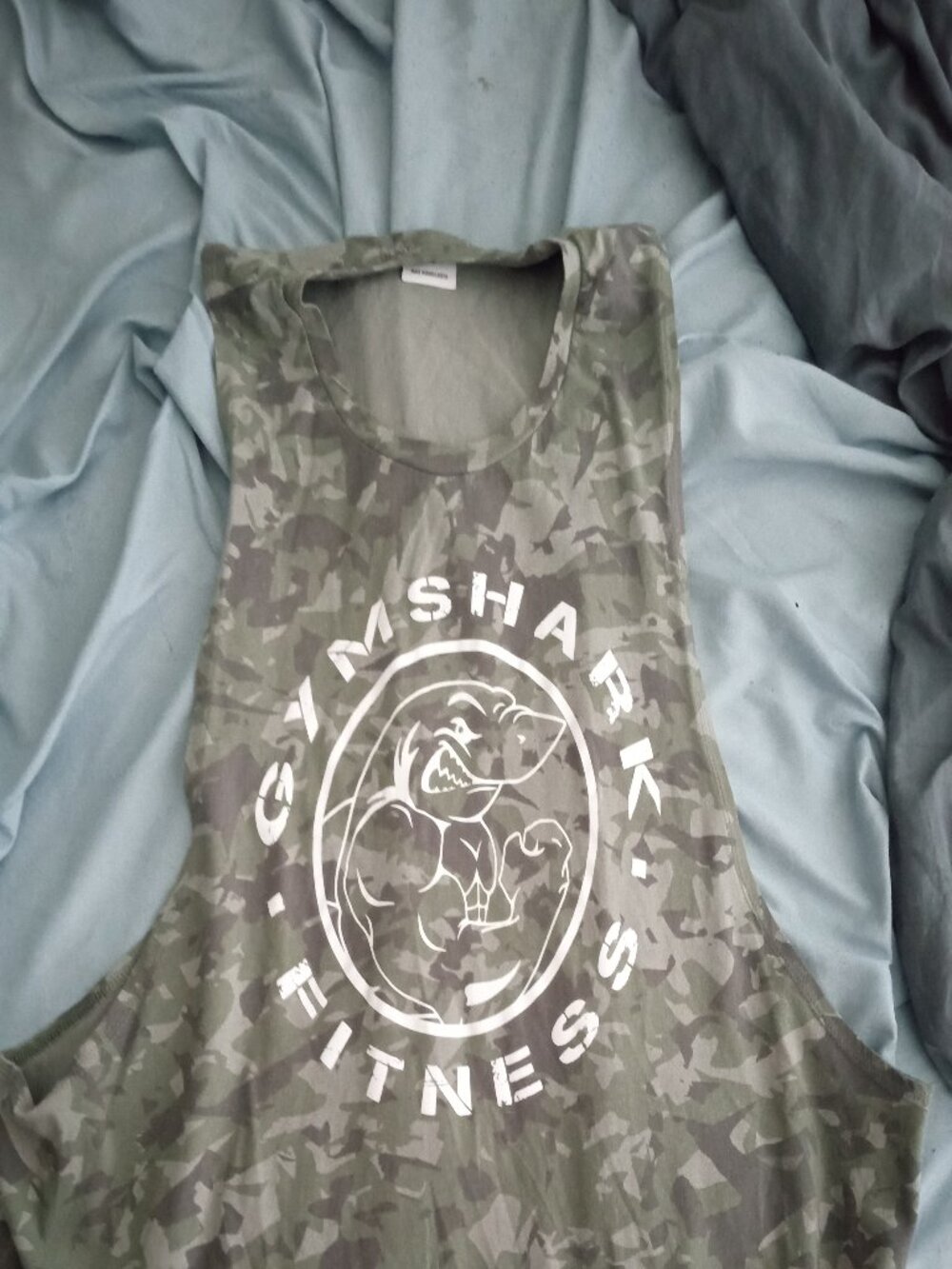 Gymshark mens cutoff XXL camo